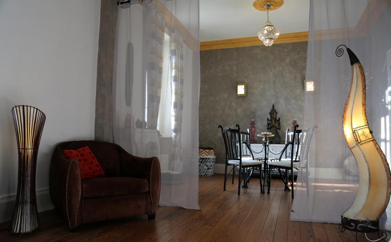 Bed and Breakfast Le Bonnet De Nuit Chalmoux Экстерьер фото