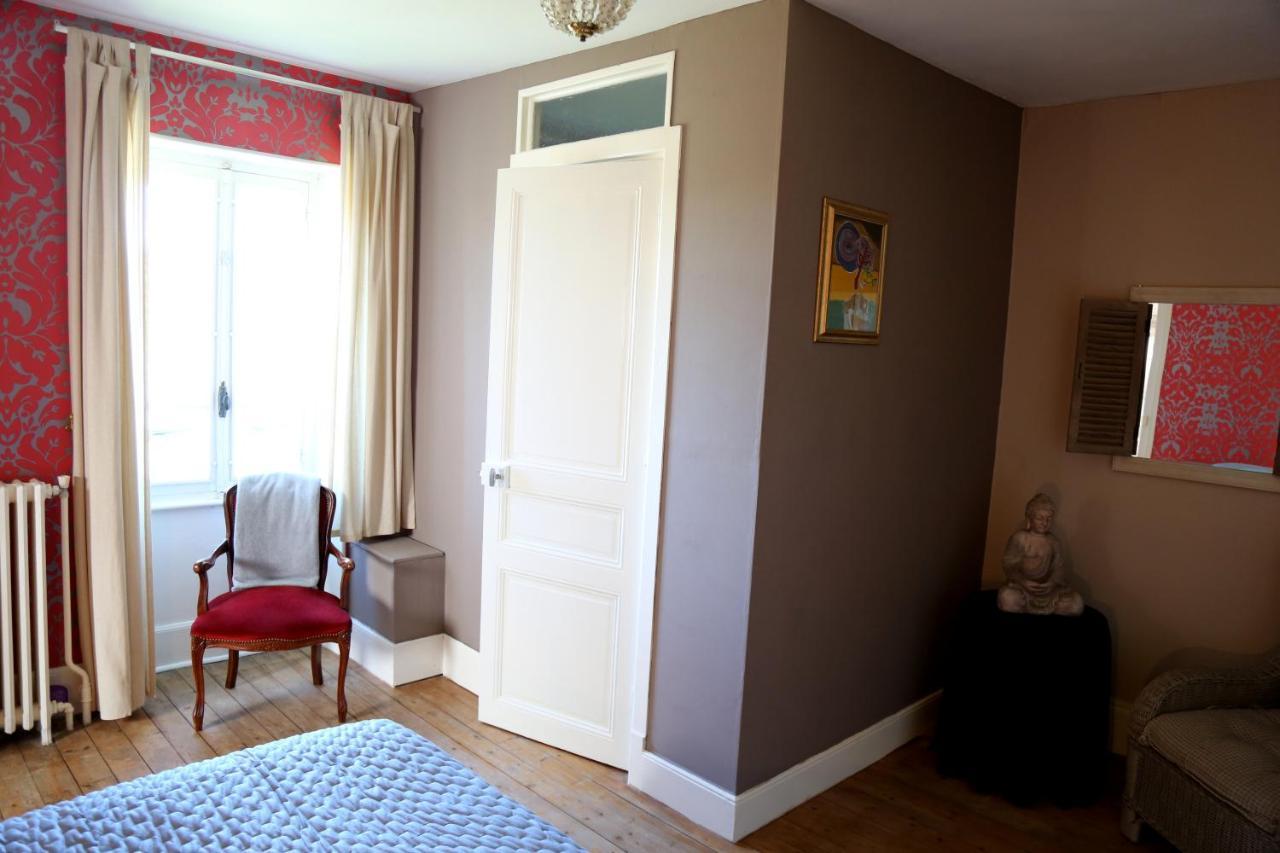 Bed and Breakfast Le Bonnet De Nuit Chalmoux Экстерьер фото